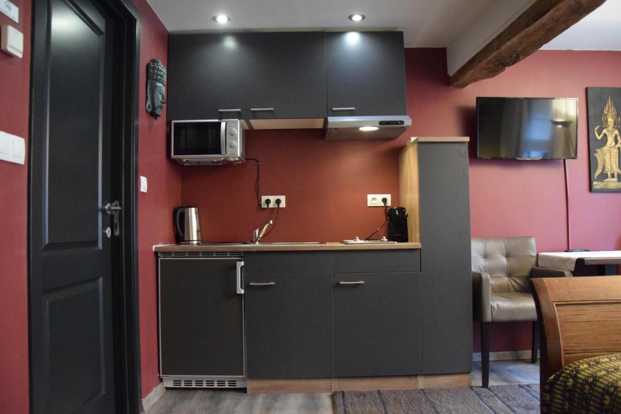 Studio Frodo En Zazou Maaseik Ngoại thất bức ảnh