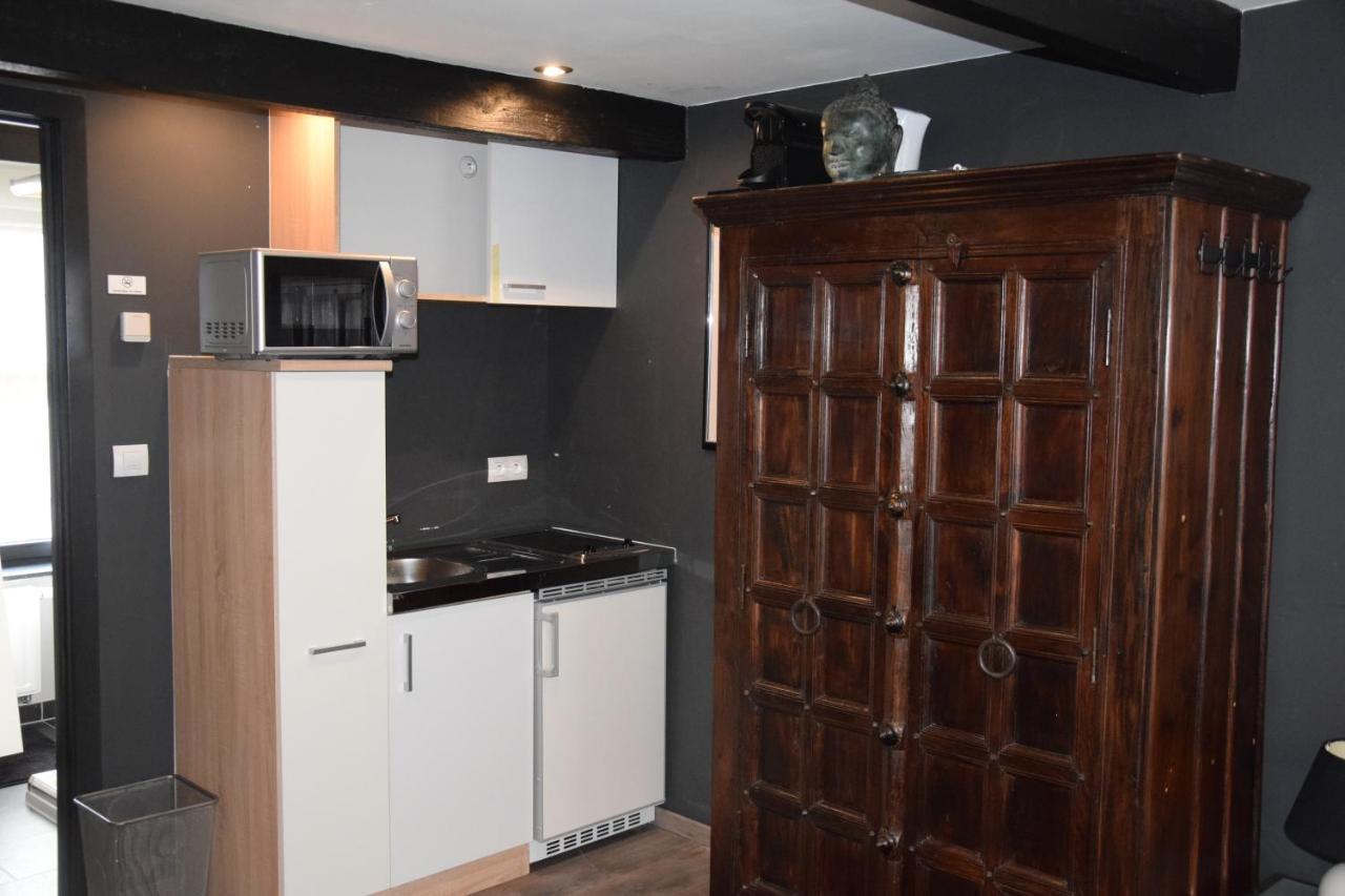 Studio Frodo En Zazou Maaseik Ngoại thất bức ảnh